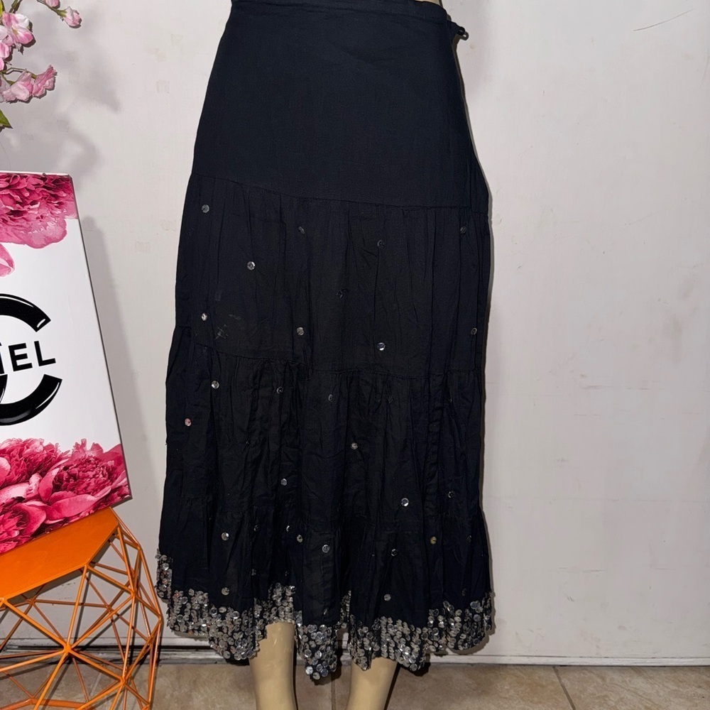 Raviya Black Embellished Tiered Midi Skirt for Cocktail